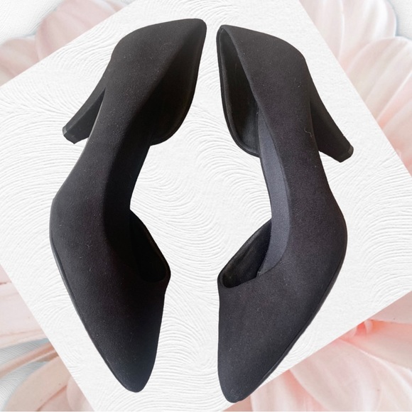 Black Angelina pump - Picture 3 of 9